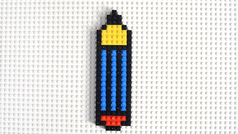 [Translate to Englisch:] Ein Bleistift aus Legosteinen