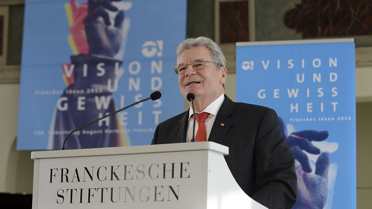 Joachim Gauck als Bundespräsident im Freylinghausen-Saal der Franckeschen Stiftungen 